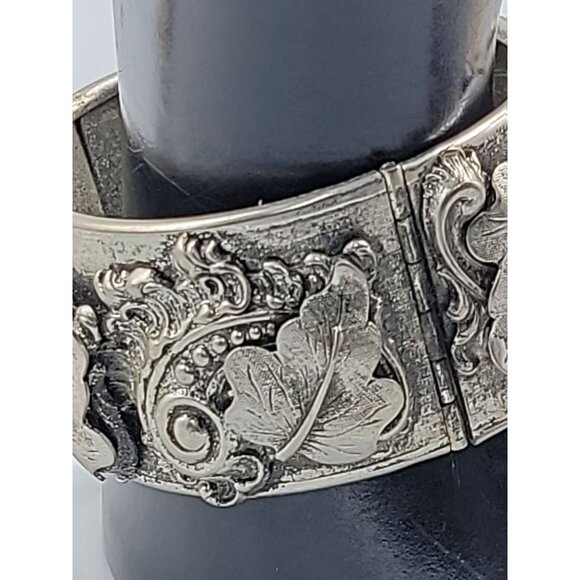Victorian Revival Wide Hinged Bangle Bracelet Silver Tone Acanthus & Grape Leaf - Picture 5 of 10